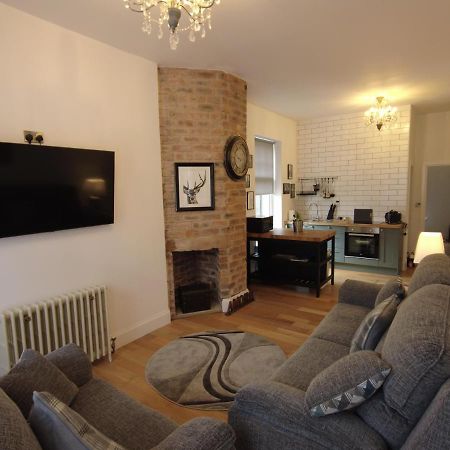 Rabbies School House, 2 Bed Apartment Ayr Town Centre Екстериор снимка