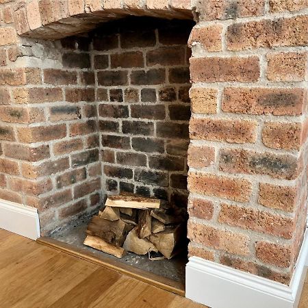 Rabbies School House, 2 Bed Apartment Ayr Town Centre Екстериор снимка